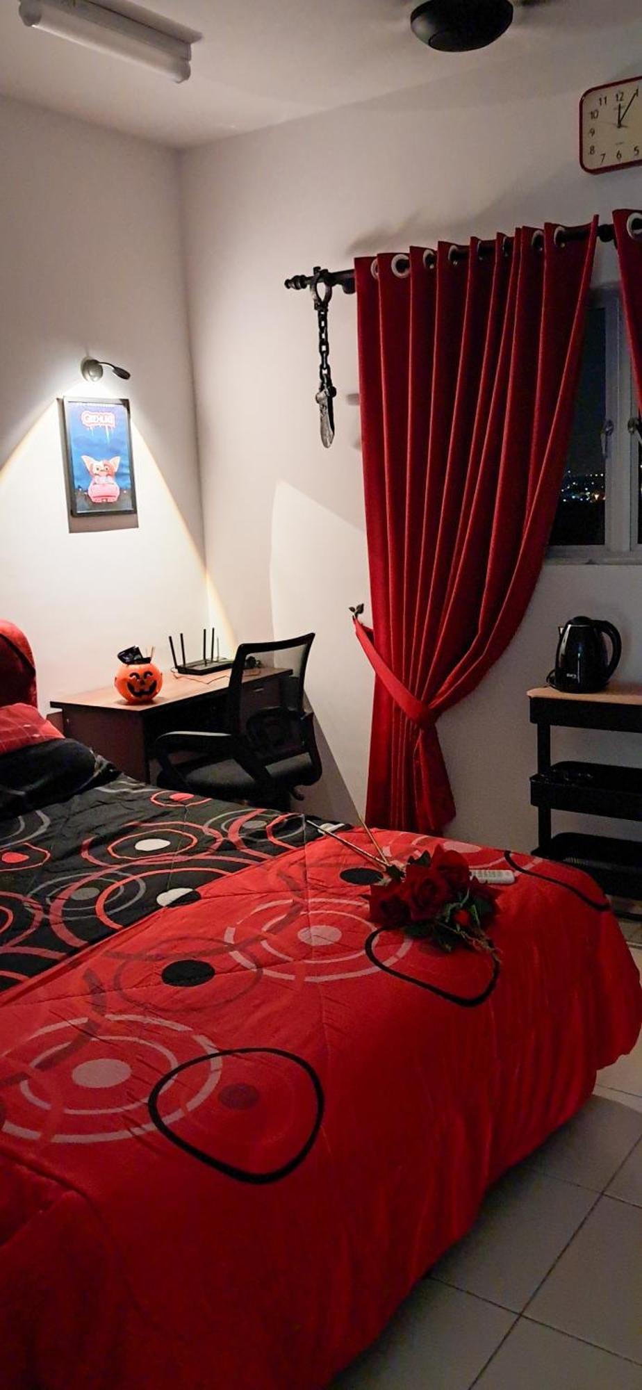 The Red Room Alanis Residence Sepang Exterior foto